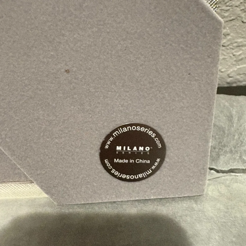 Milano Series Diamonds Frame 8x10 Polished Silver Photo Frame #4068 NIB